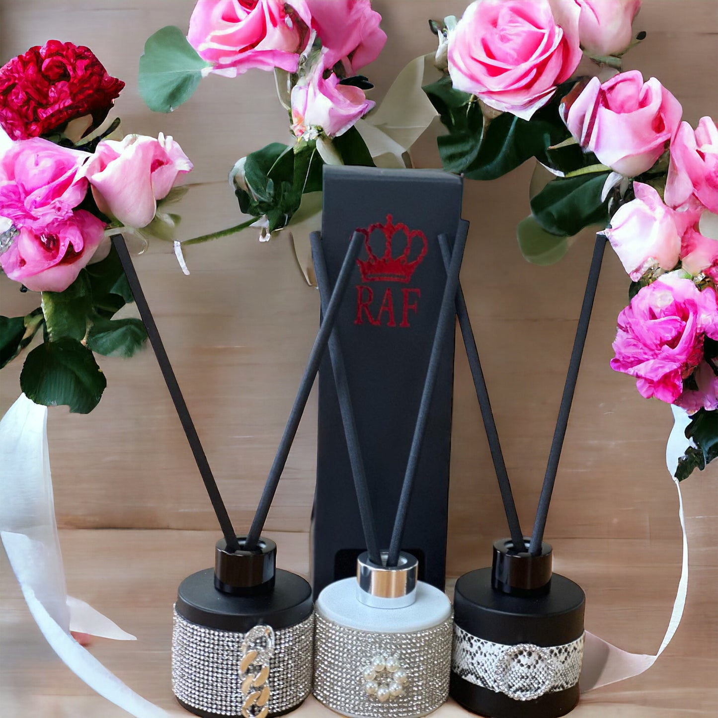 White Aaliyah Rhinestone Diffuser Bottle