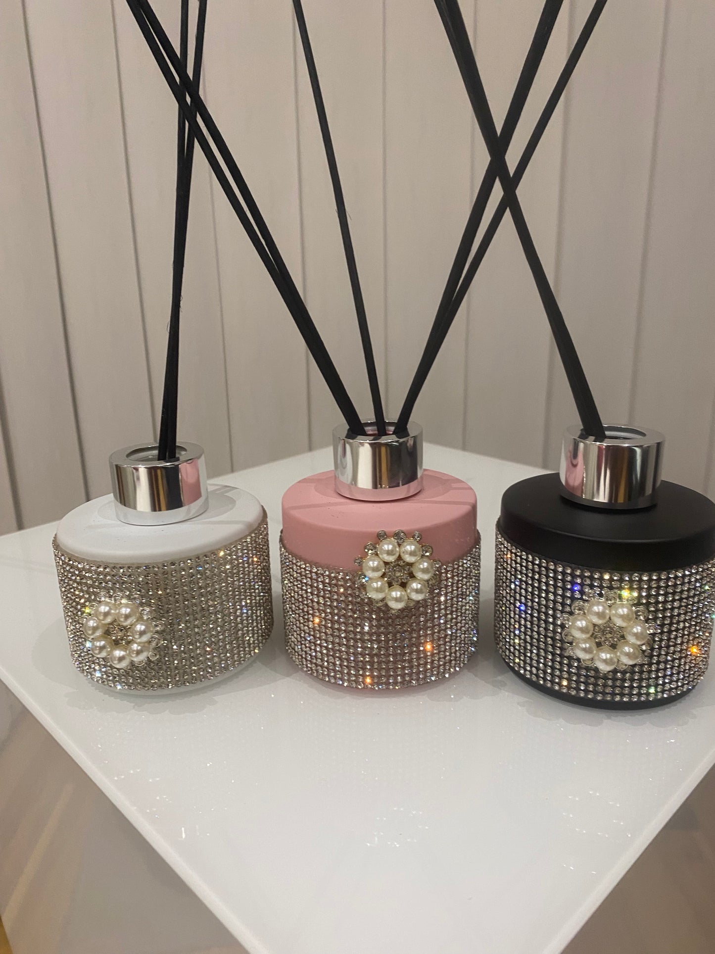 White Aaliyah Rhinestone Diffuser Bottle